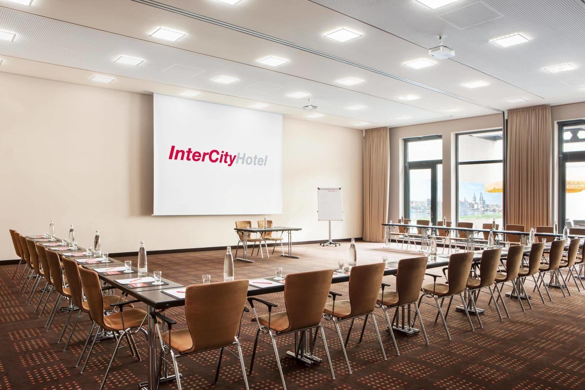 Intercityhotel Dresden Exterior photo